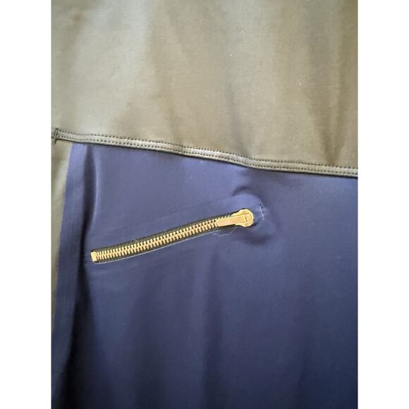 ADAY Throw & Roll Leggings Navy Black Gold zipper Pockets Size Large Stretchy - Picture 4 of 9